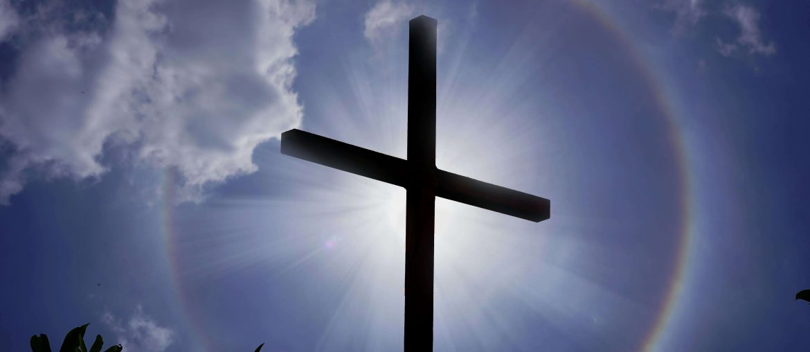 Uplifting Bible Quotes on Love and Relationships to Strengthen Your Heart