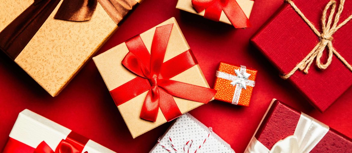25 Powerful Christmas Affirmations to Inspire Love, Joy, and Inner Peace
