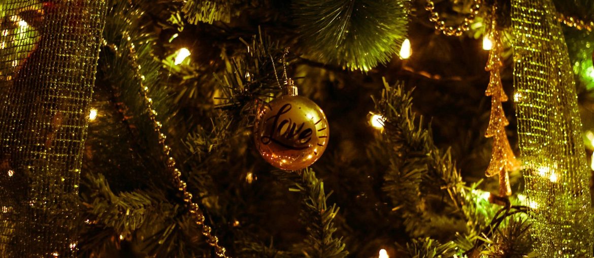 Christmas Quote Wallpapers for Daily Motivation